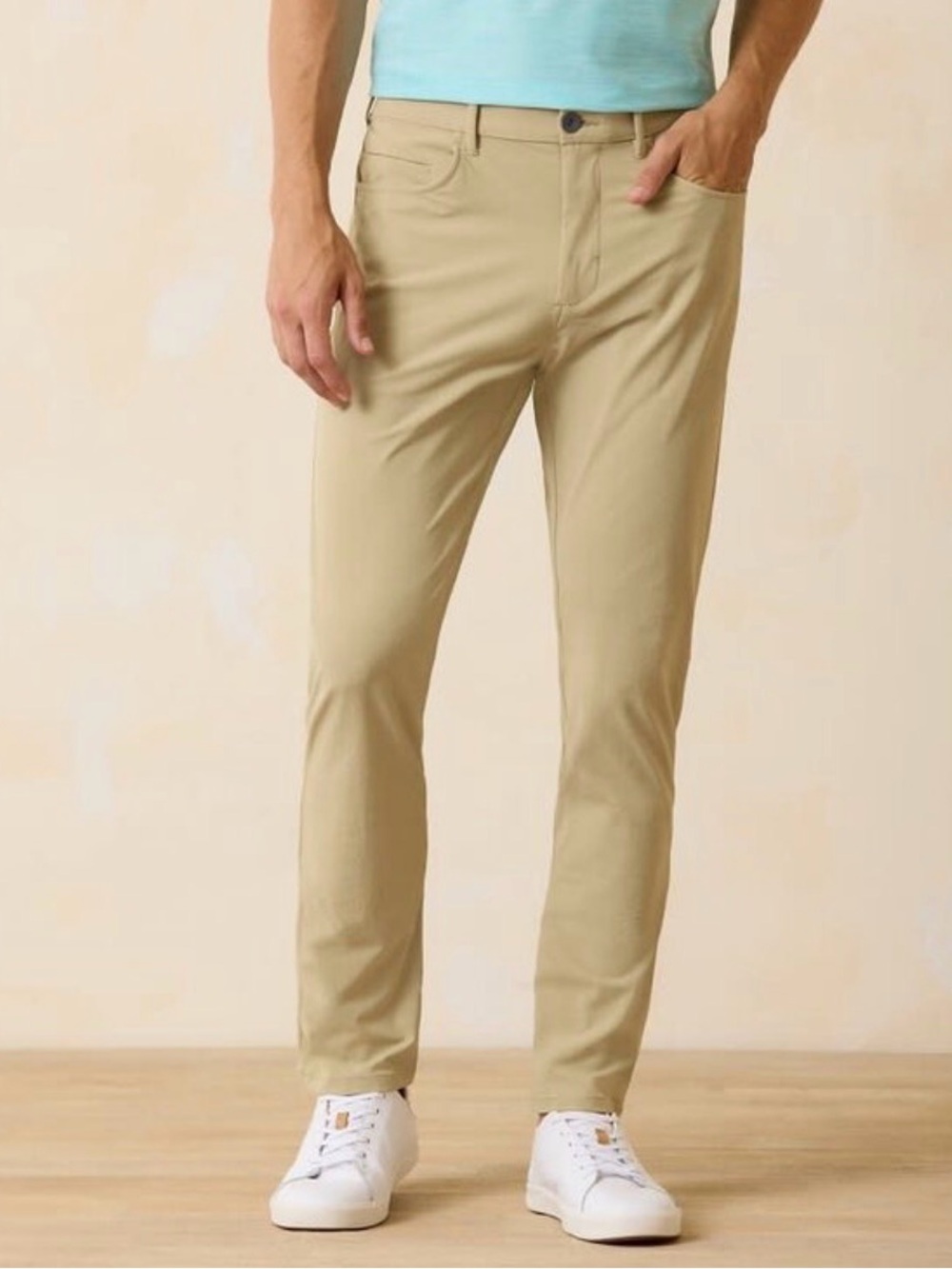 Tommy Bahama Chip Shot Men's Khaki Performancr Chinos - Sz 40 x 31